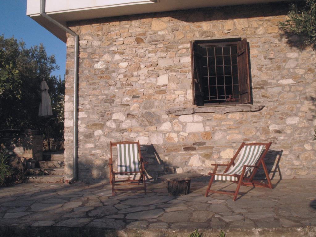 Traditional Stonehouse Potistika Exterior photo