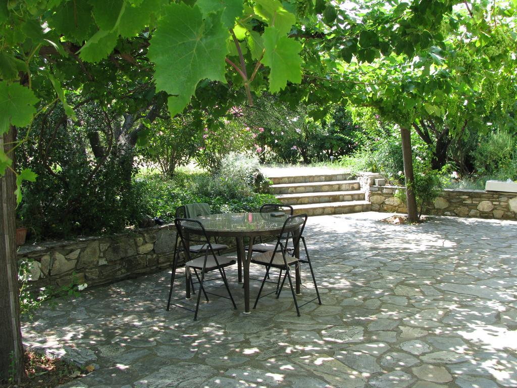 Traditional Stonehouse Potistika Exterior photo
